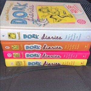 Dork Diaries Book Set